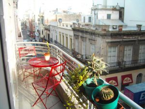 Uruguay: Art-deco suite in Montevideo’s Old City