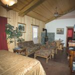 1 BR King / Fall Suite in Homestead Lodge / Cabin