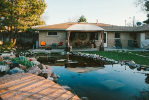 Cannabis friendly vacations Colorado Red Rocks