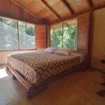 king-shared-toilet-1-1