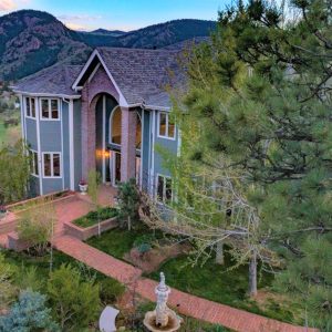 420 MOUNTAIN PARADISE | Whole House Rental (RedRocks/Genesee)