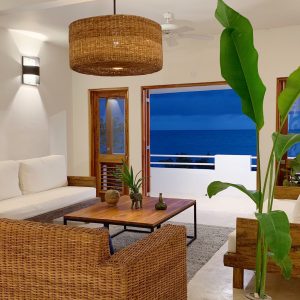 Four Bedroom Ecoluxe Haven in Treasure Beach with Pool