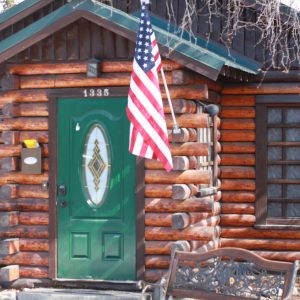 “Rayvens Roost” an Anchorage Bud&Breakfast Property