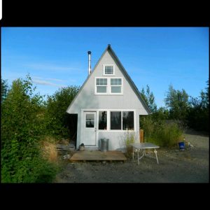 Alaska dry cabin on twin lakes