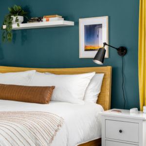 Trailside Paradise: Bike/Hike + Large Fenced Yard