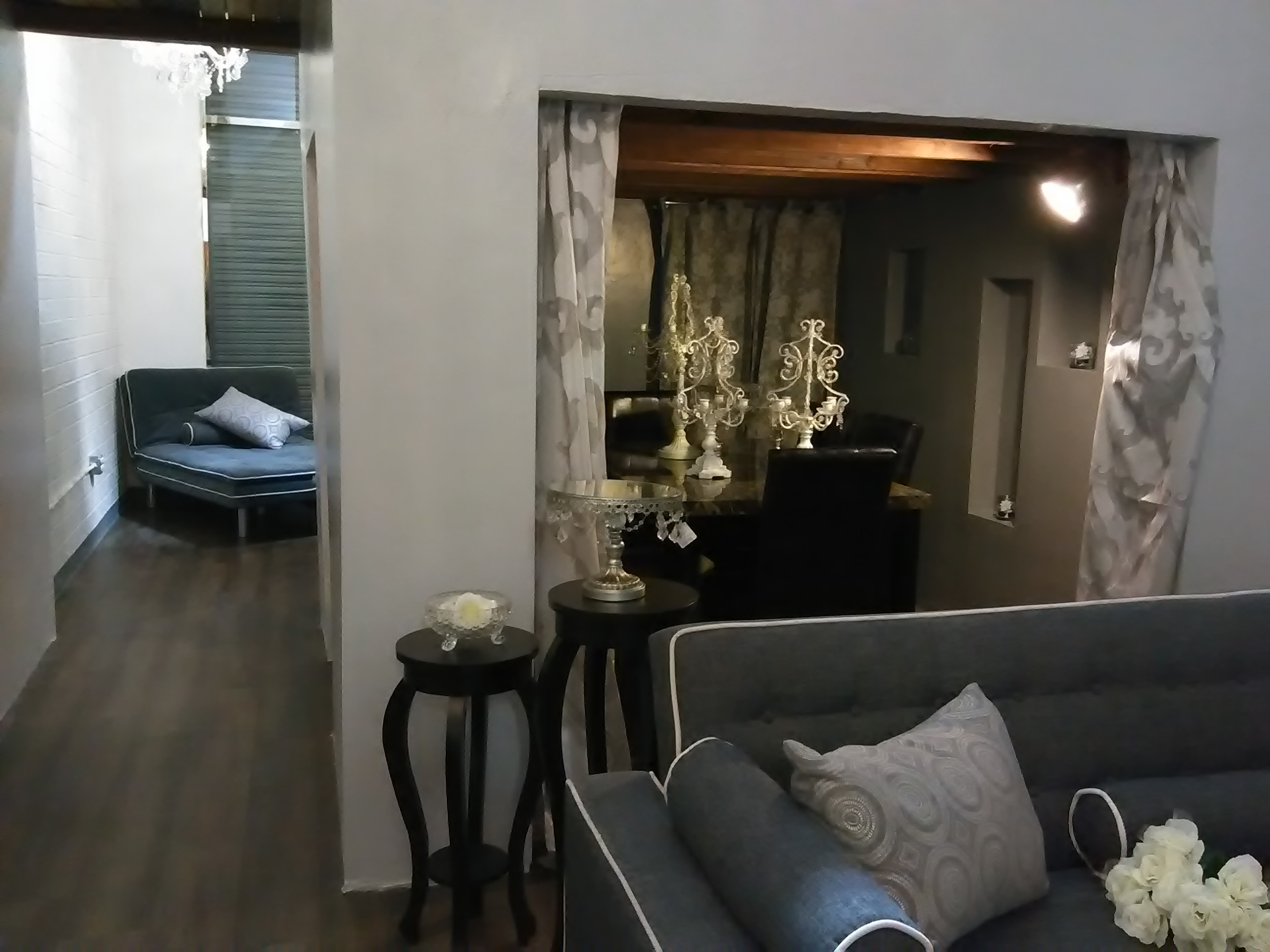 LUXURY 2500 sqft VIP PLATINUM WAREHOUSE $40 nt pp to share or RENT All for $250 nt + in DTLA