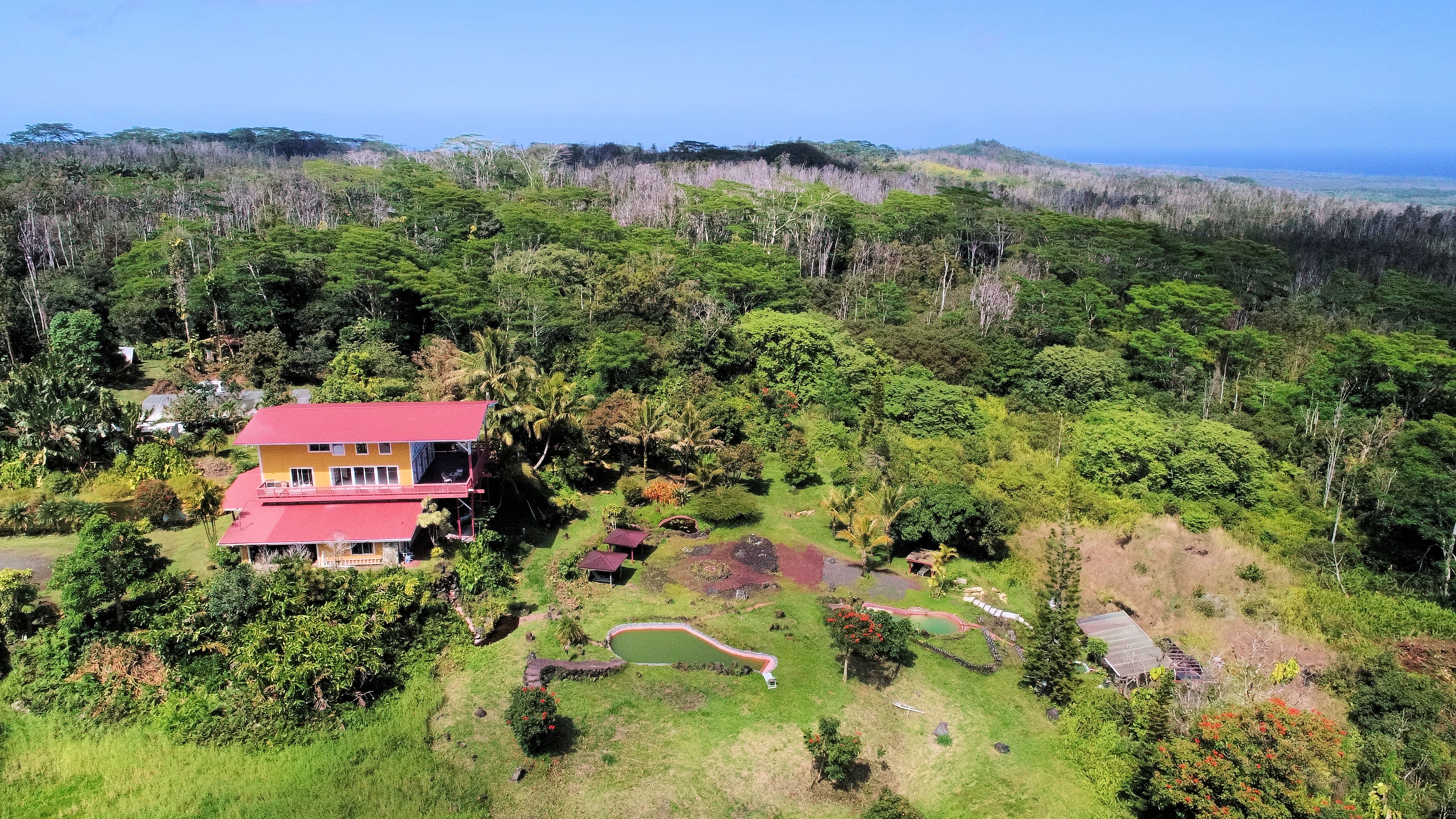 Pele’s Breath Volcanic Steam Vent Sauna & 3 Rooms