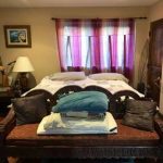 Spacious Guest House, Pool and Spa with Views, Near Beach!