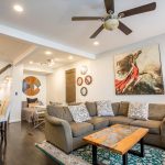 High Society Bnb – 1F – Sleeps 8 in Wicker Park