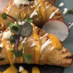 2-Bedroom suite w private bath: 1908 bungalow: Trendy foodie area: COVID-19/Health Aware: Gratis doobie & bottle of wine!