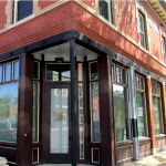 2-Bedroom suite w private bath: 1908 bungalow: Trendy foodie area: COVID-19/Health Aware: Gratis doobie & bottle of wine!