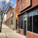 2-Bedroom suite w private bath: 1908 bungalow: Trendy foodie area: COVID-19/Health Aware: Gratis doobie & bottle of wine!