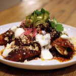 2-Bedroom suite w private bath: 1908 bungalow: Trendy foodie area: COVID-19/Health Aware: Gratis doobie & bottle of wine!